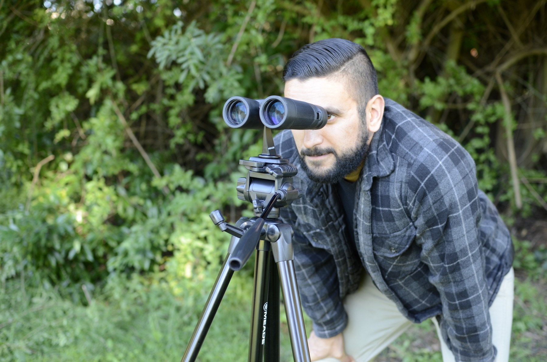 Бинокль Meade Rainforest Pro 8x42